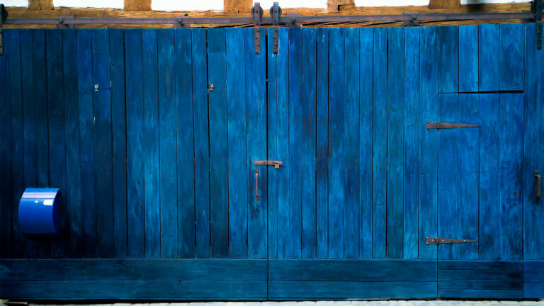 Blau